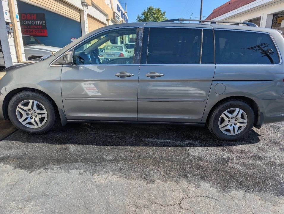 2007 Honda Odyssey - Image 3 of 18