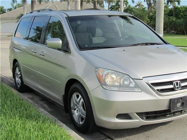 2007 Honda Odyssey - Image 10 of 12