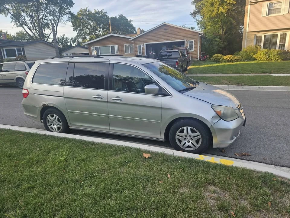 2007 Honda Odyssey - Image 2 of 7