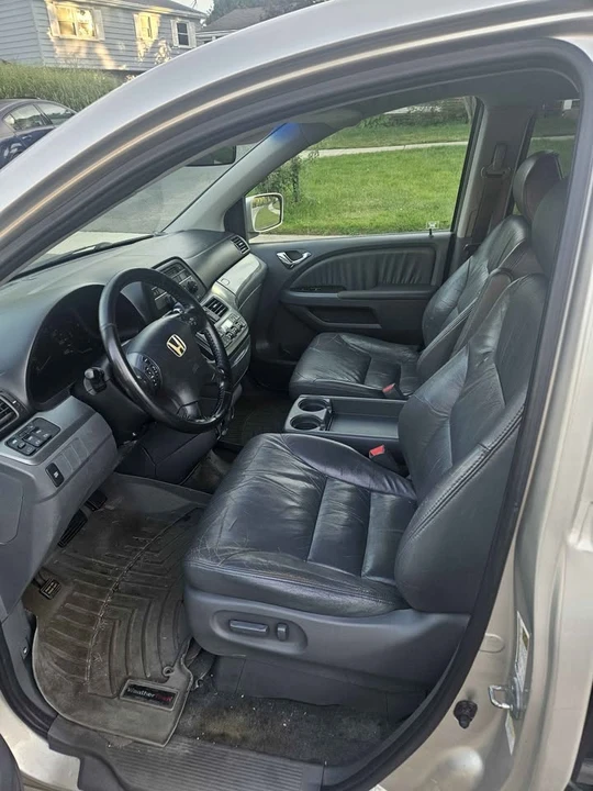 2007 Honda Odyssey - Image 6 of 7
