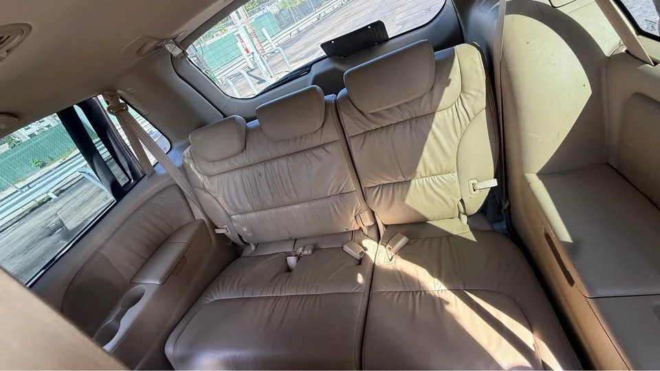 2007 Honda Odyssey - Image 13 of 14
