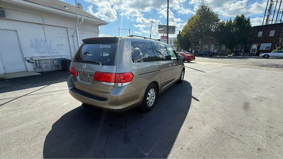 2007 Honda Odyssey - Image 8 of 14