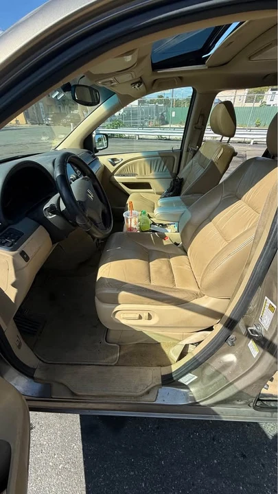 2007 Honda Odyssey - Image 11 of 14