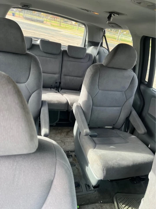 2007 Honda Odyssey - Image 14 of 20