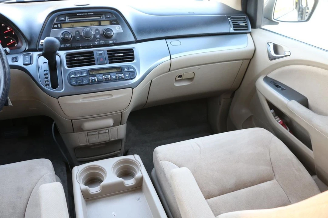 2007 Honda Odyssey - Image 9 of 21