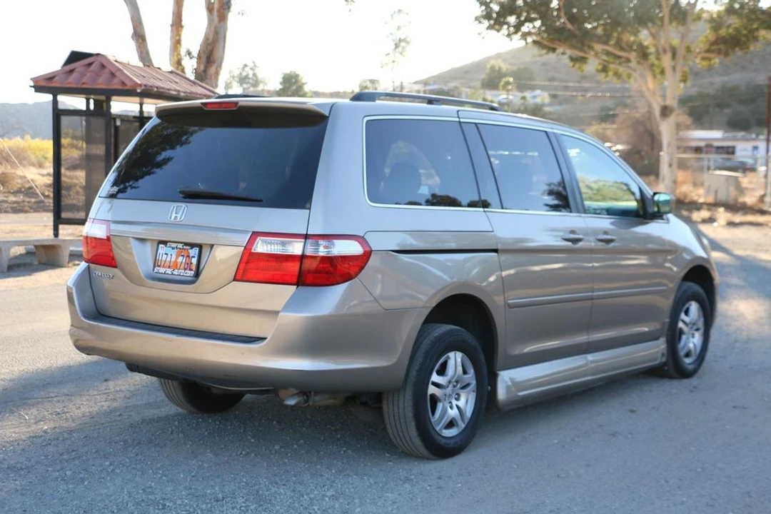 2007 Honda Odyssey - Image 7 of 21