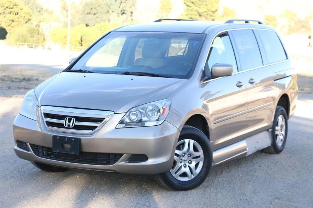 2007 Honda Odyssey - Image 5 of 12