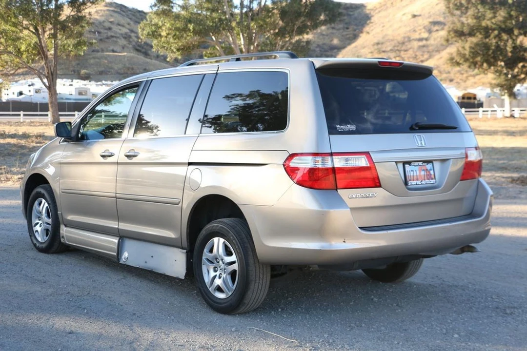 2007 Honda Odyssey - Image 6 of 21