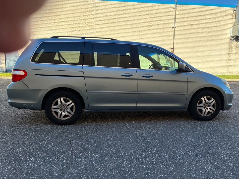 2007 Honda Odyssey - Image 8 of 20