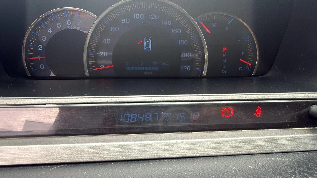2007 Honda Odyssey - Image 28 of 31