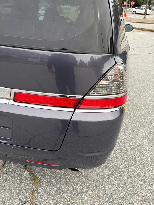 2007 Honda Odyssey - Image 17 of 31