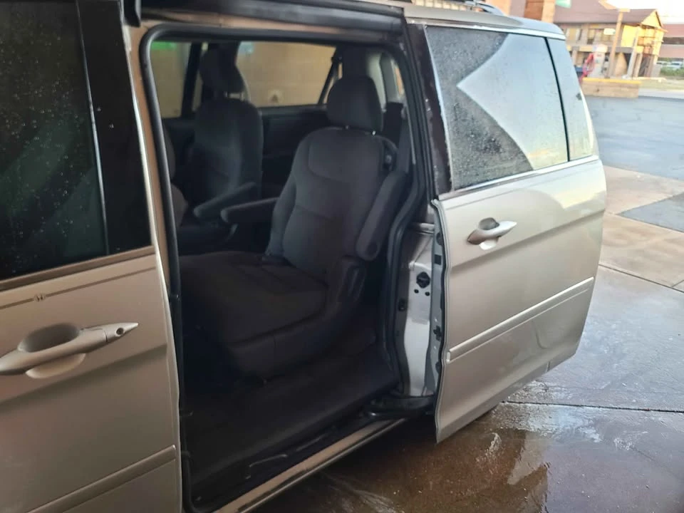 2007 Honda Odyssey - Image 2 of 11
