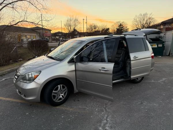 2007 Honda Odyssey - Image 6 of 13