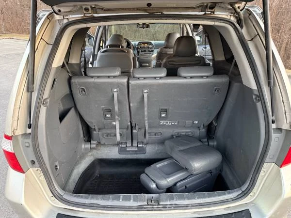 2007 Honda Odyssey - Image 10 of 13