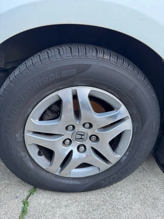 2007 Honda Odyssey - Image 16 of 21
