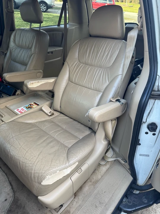 2007 Honda Odyssey - Image 20 of 21