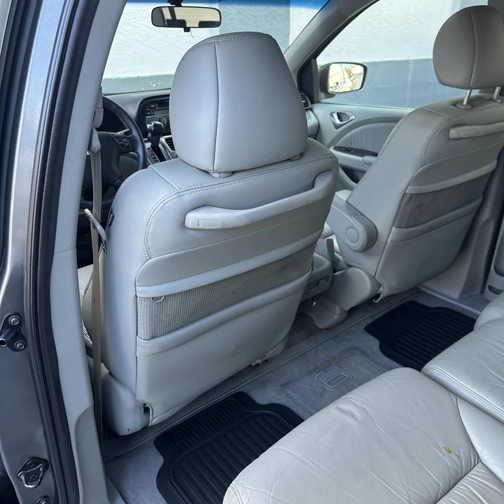 2007 Honda Odyssey - Image 20 of 21