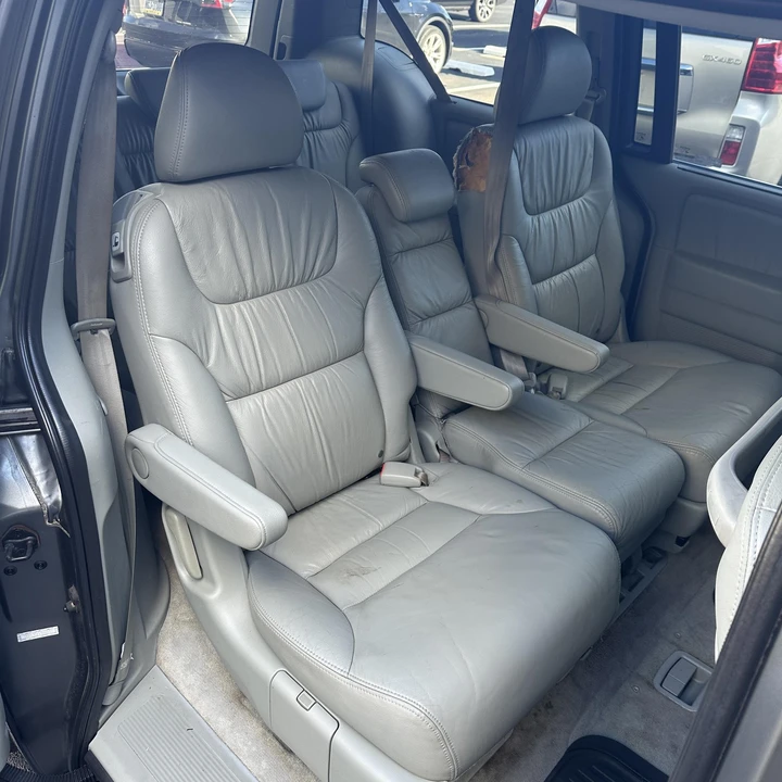 2007 Honda Odyssey - Image 23 of 31