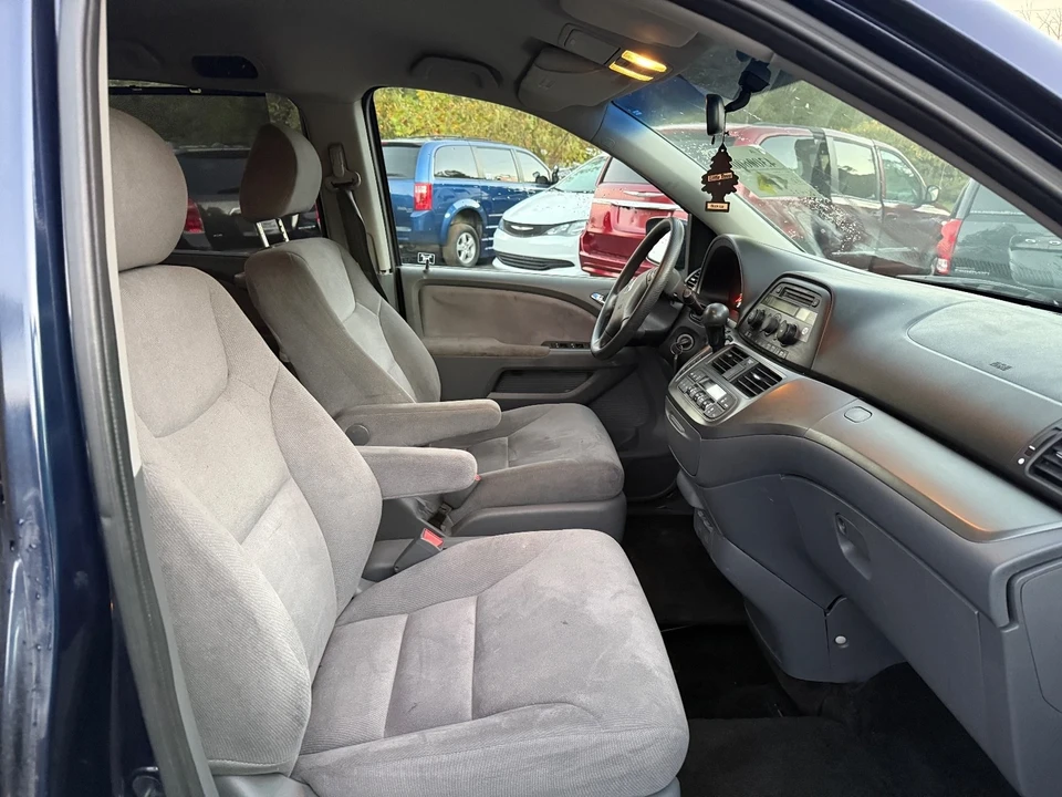 2007 Honda Odyssey - Image 18 of 21