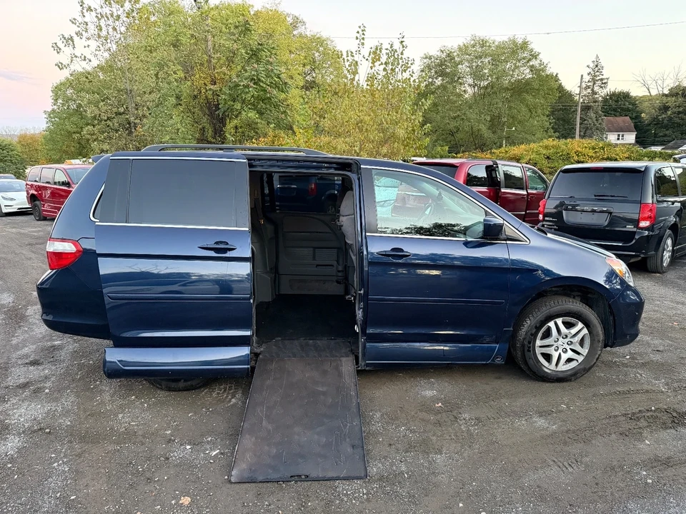 2007 Honda Odyssey - Image 20 of 21