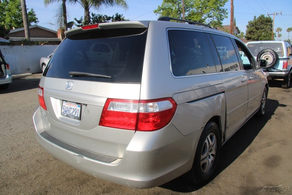 2007 Honda Odyssey - Image 7 of 21