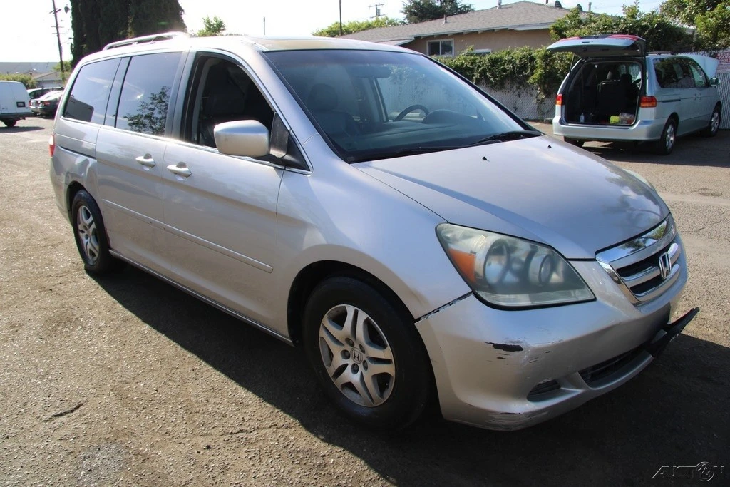 2007 Honda Odyssey - Image 10 of 21