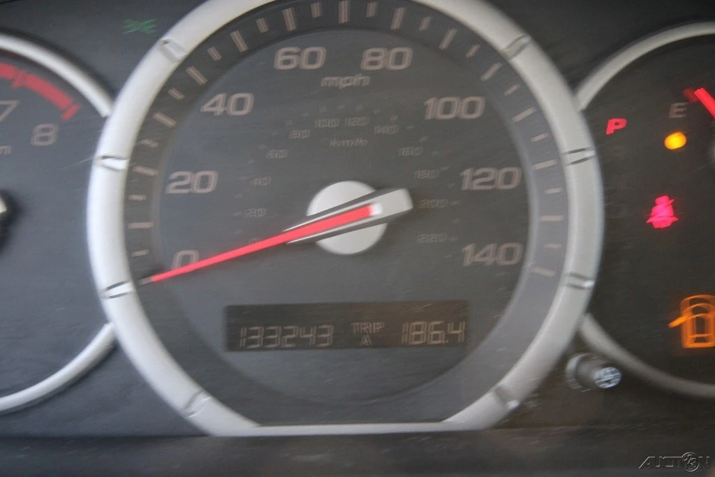 2007 Honda Pilot 1st Gen - Image 15 of 21