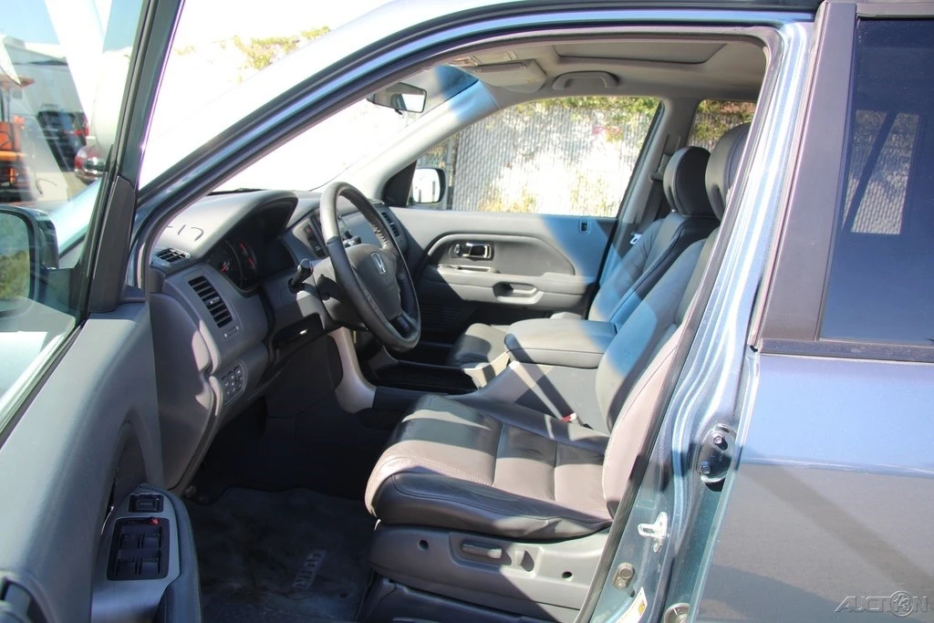 2007 Honda Pilot 1st Gen - Image 16 of 21