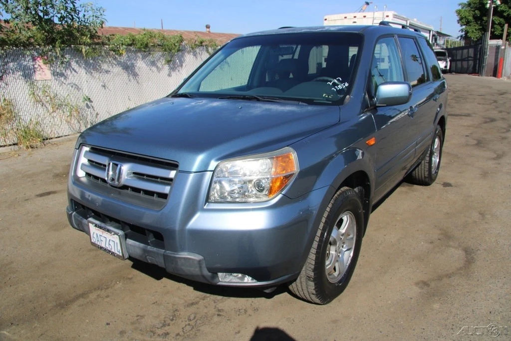2007 Honda Pilot 1st Gen - Image 2 of 21