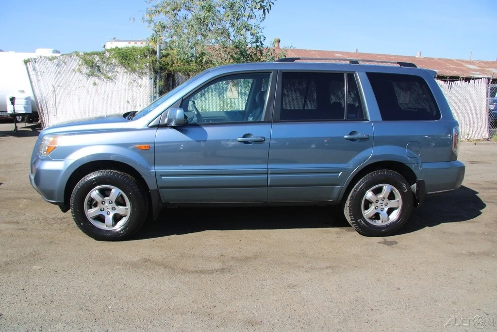 2007 Honda Pilot 1st Gen - Image 3 of 21