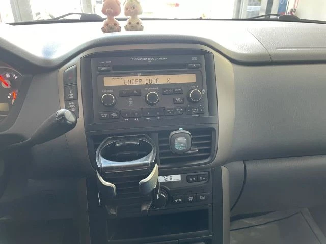 2007 Honda Pilot 1st Gen - Image 13 of 29