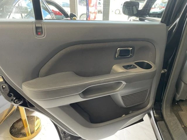 2007 Honda Pilot 1st Gen - Image 15 of 29