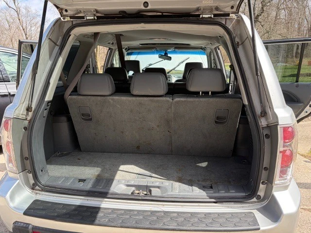 2007 Honda Pilot 1st Gen - Image 6 of 9