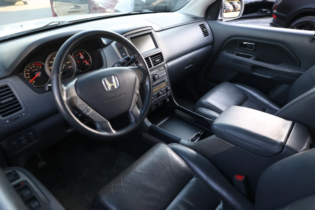 2007 Honda Pilot 1st Gen - Image 4 of 12