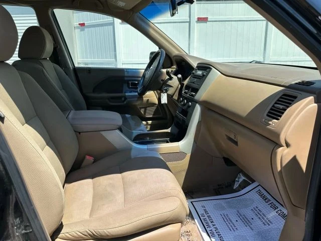 2007 Honda Pilot 1st Gen - Image 7 of 17