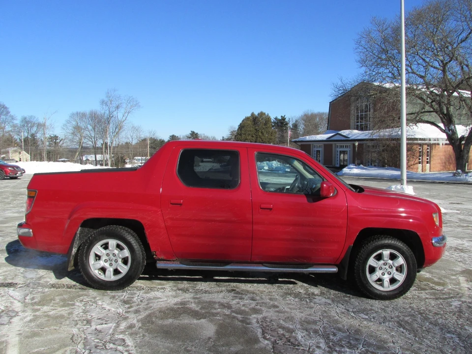 2007 Honda Ridgeline 1st Gen - Image 2 of 21