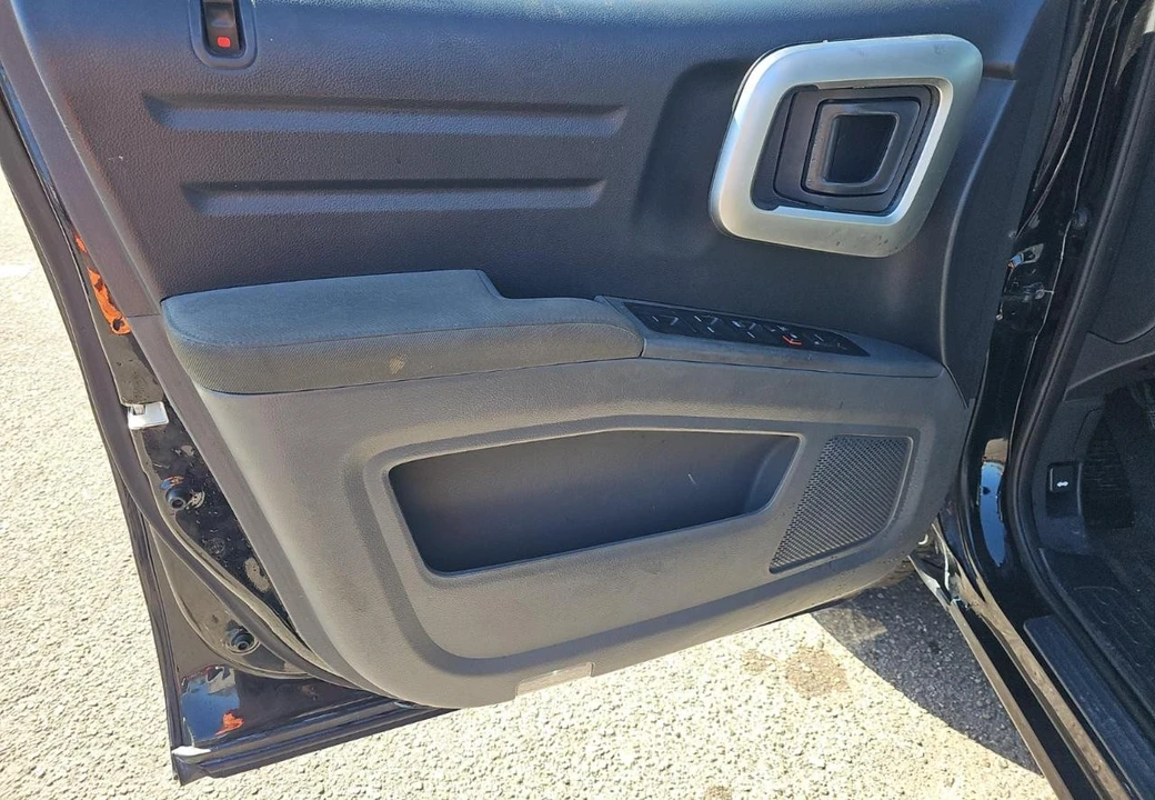 2007 Honda Ridgeline 1st Gen - Image 11 of 16