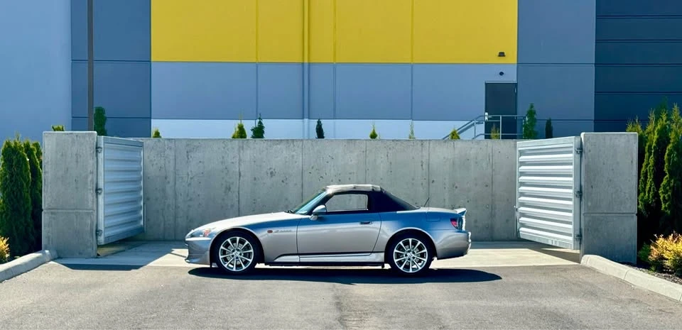 2007 Honda AP2 S2000 - Image 2 of 8