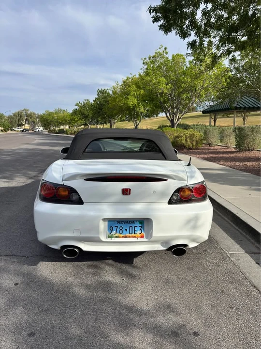 2007 Honda AP2 S2000 - Image 3 of 10
