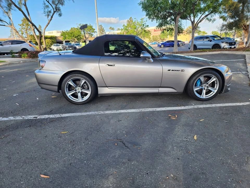 2007 Honda AP2 S2000 - Image 2 of 4