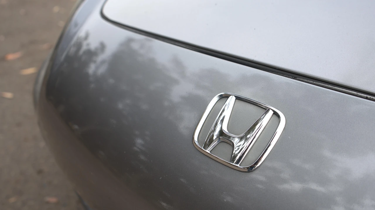 2007 Honda AP2 S2000 - Image 11 of 31