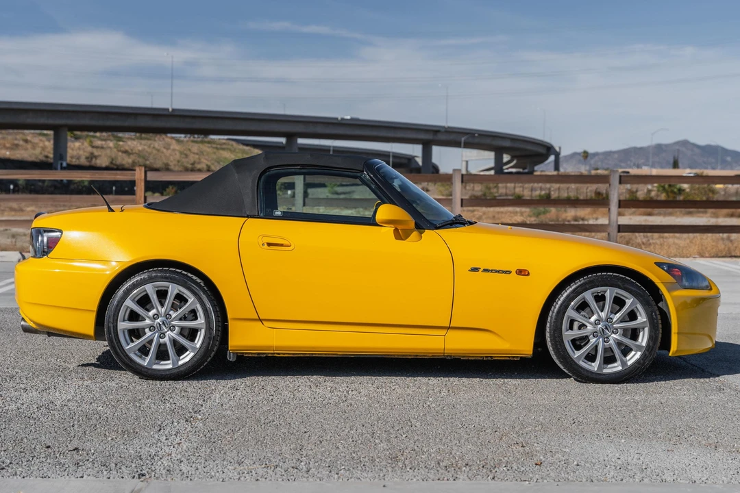 2007 Honda AP2 S2000 - Image 3 of 31
