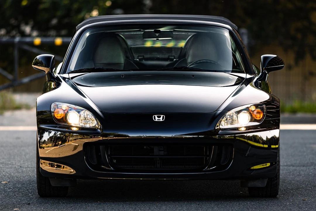 2007 Honda AP2 S2000 - Image 2 of 31