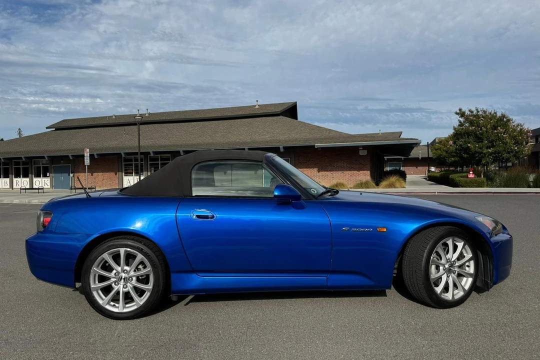 2007 Honda AP2 S2000 - Image 3 of 31