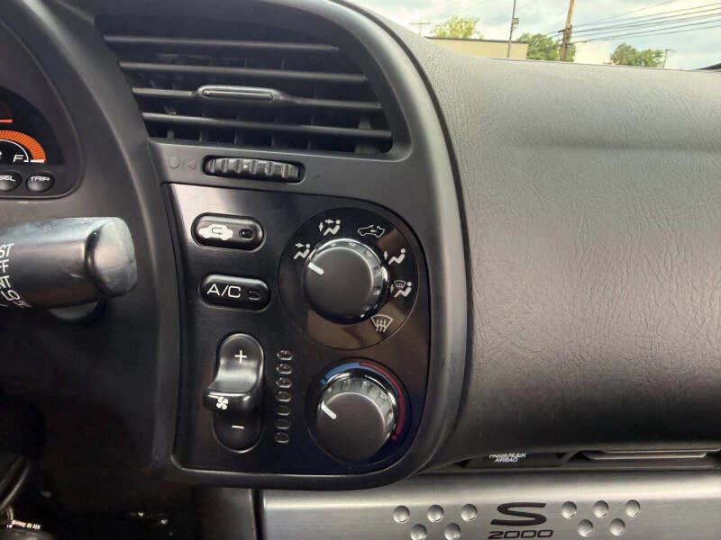 2007 Honda AP2 S2000 - Image 25 of 31