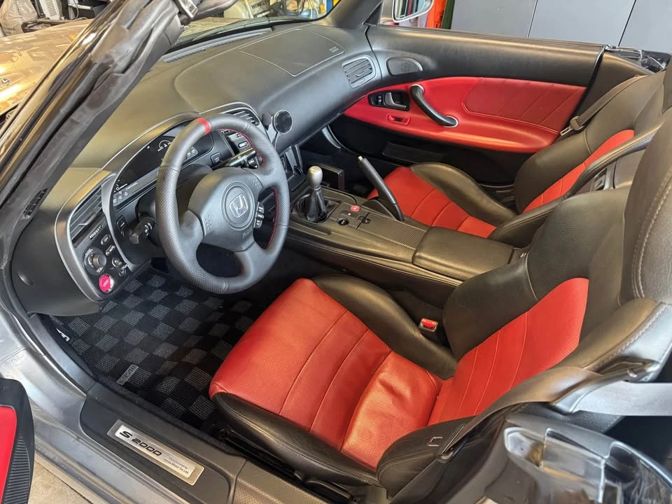 2007 Honda AP2 S2000 - Image 2 of 4