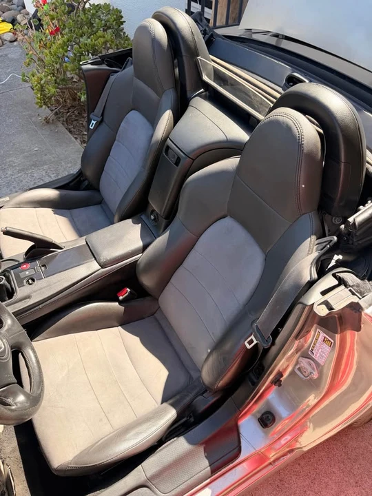 2007 Honda AP2 S2000 - Image 8 of 10
