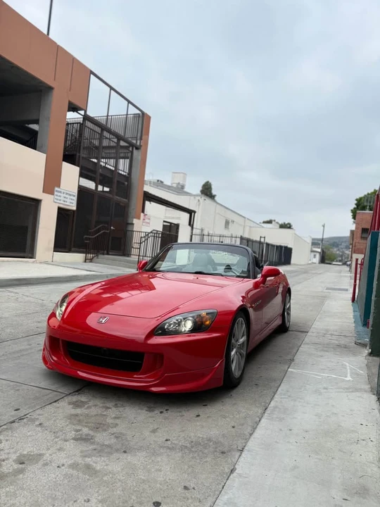 2007 Honda AP2 S2000 - Image 2 of 5