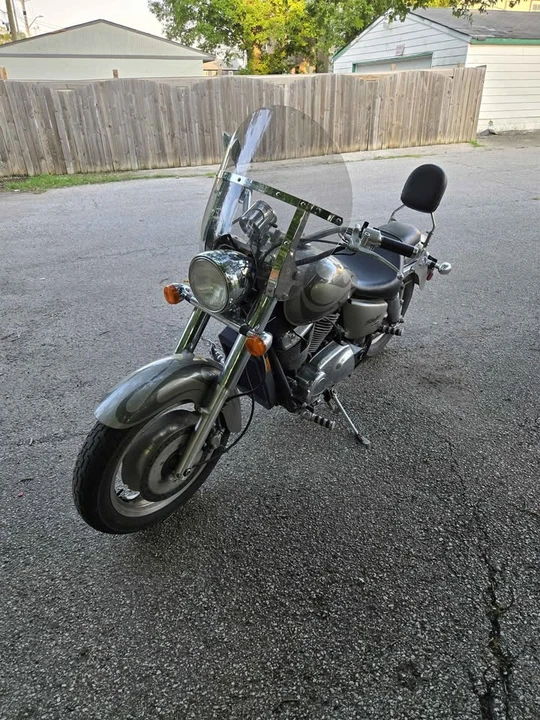 2007 Honda Motorcycles - Image 2 of 3