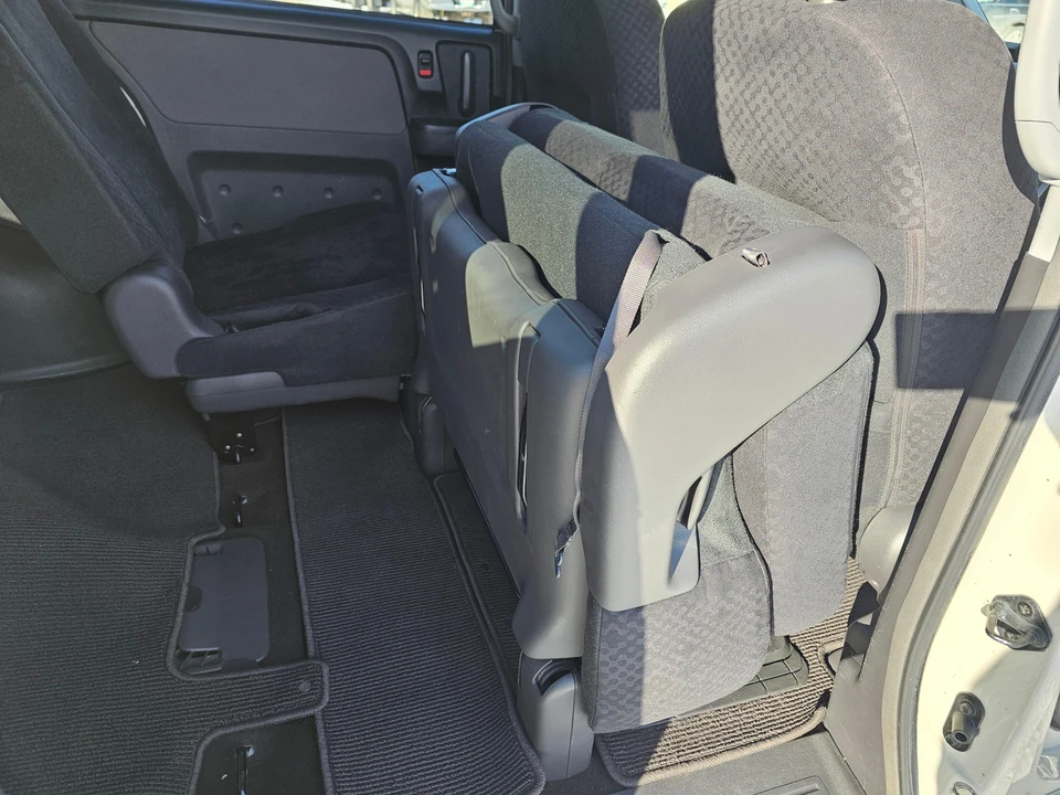 2007 Honda Stepwgn - Image 26 of 31